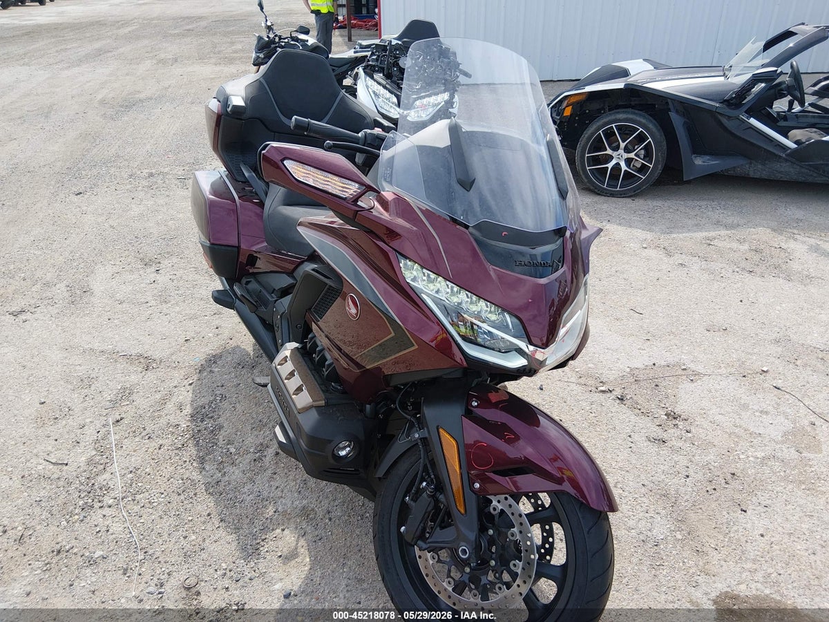 2025 HONDA GL1800 D