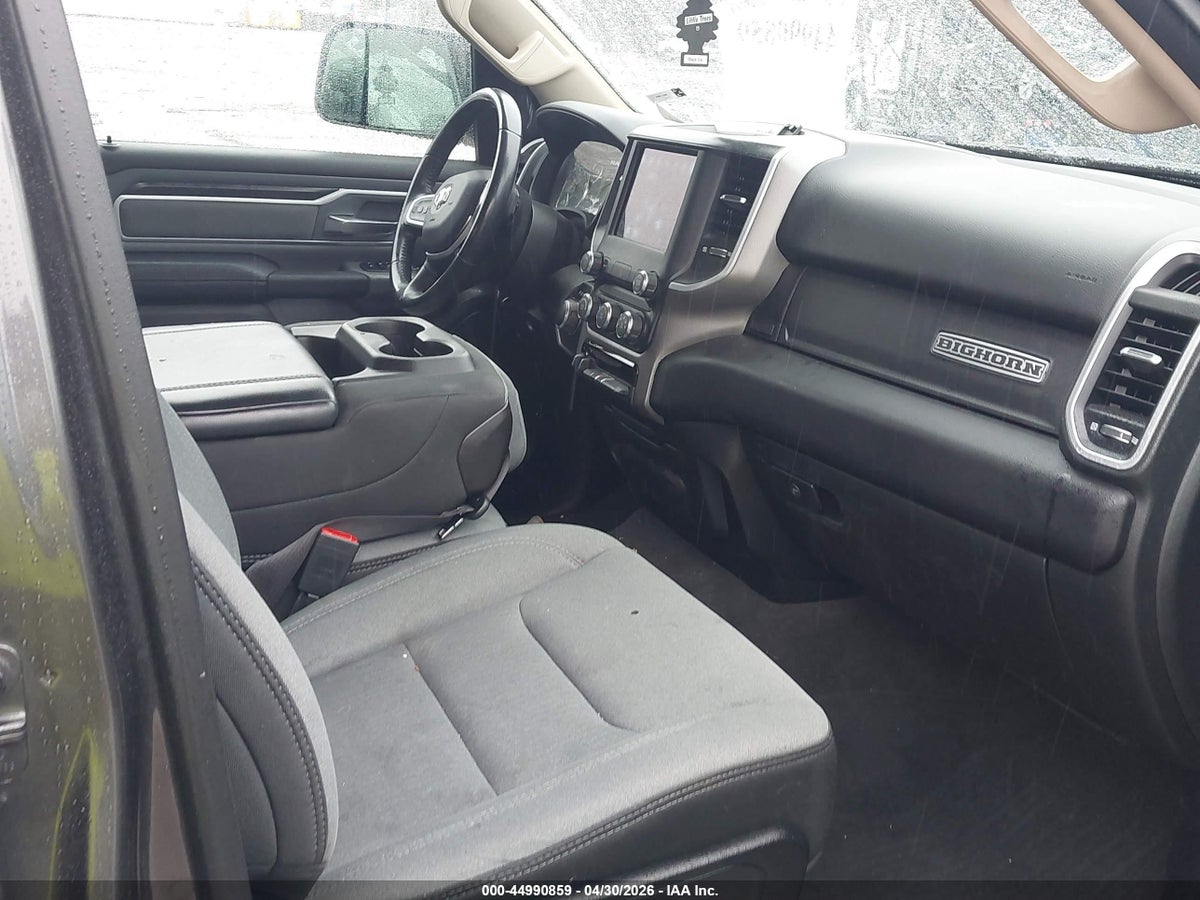 2020 RAM 1500 BIG HORN 4X4 6'4 BOX — снимка 5