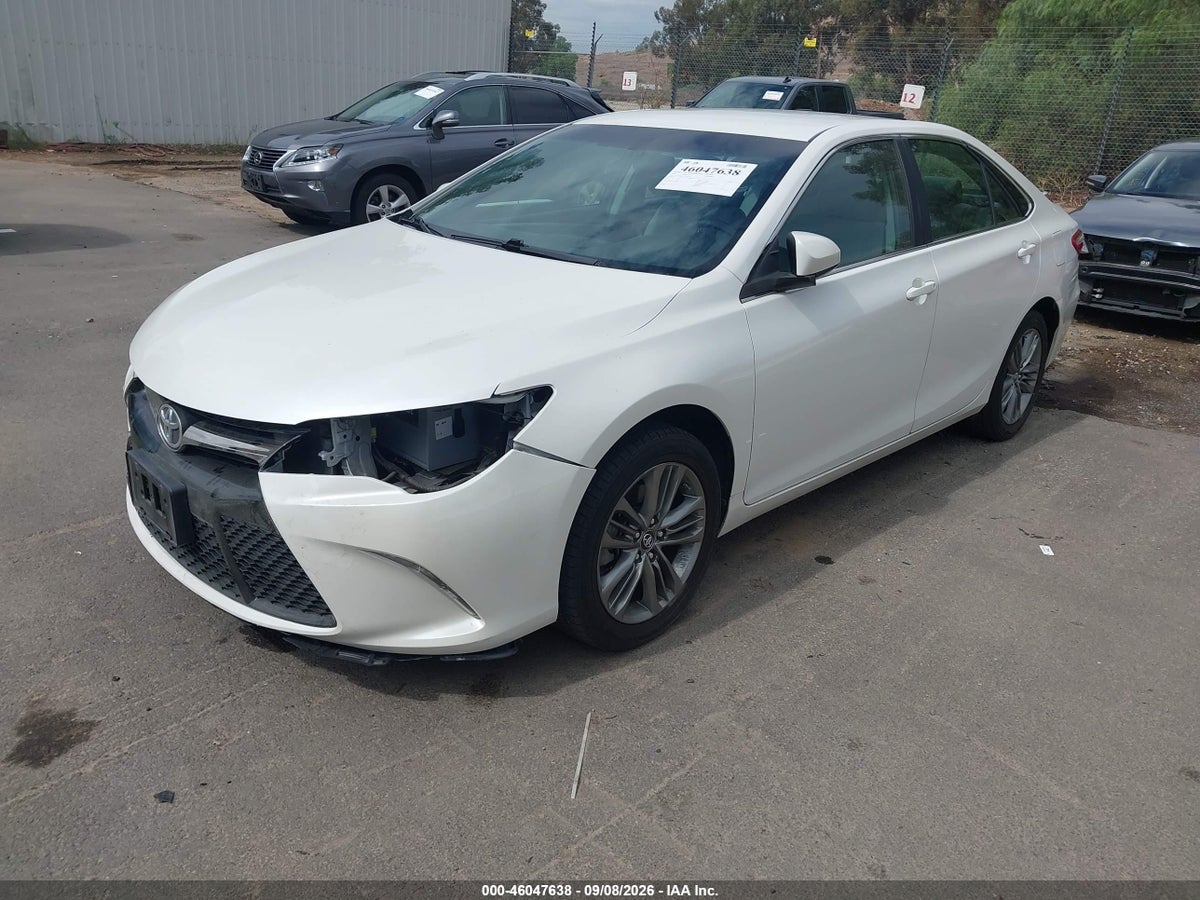 2017 TOYOTA CAMRY SE — снимка 2