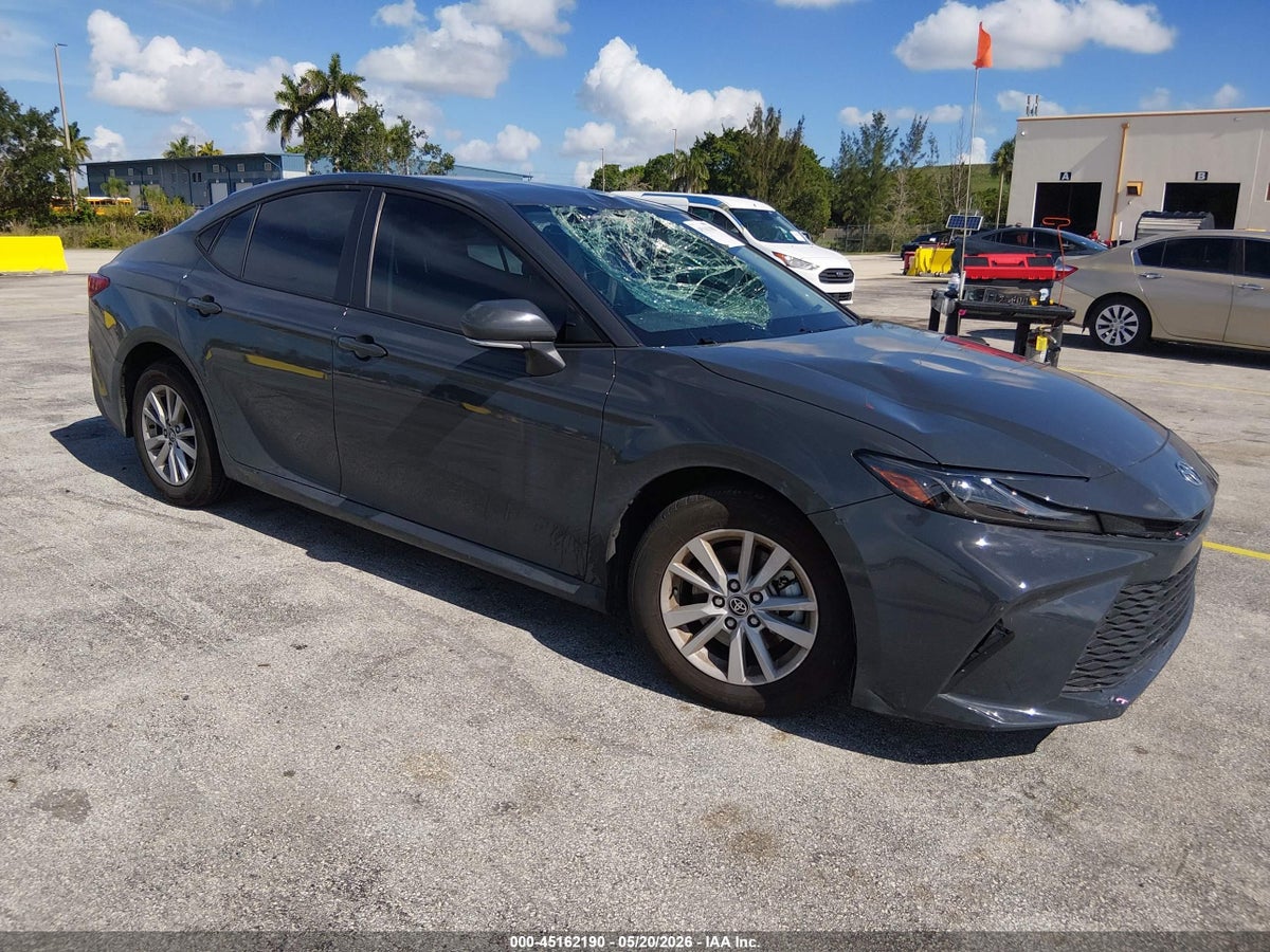 2025 TOYOTA CAMRY LE