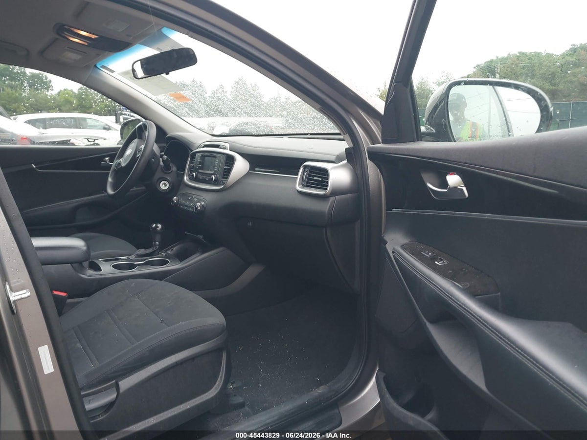 2016 KIA SORENTO 2.4L LX — снимка 5