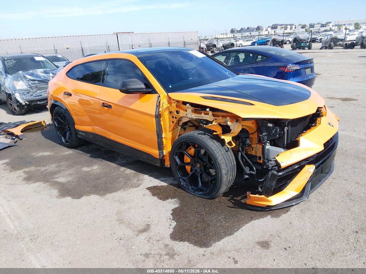 2024 LAMBORGHINI URUS PERFORMANTE