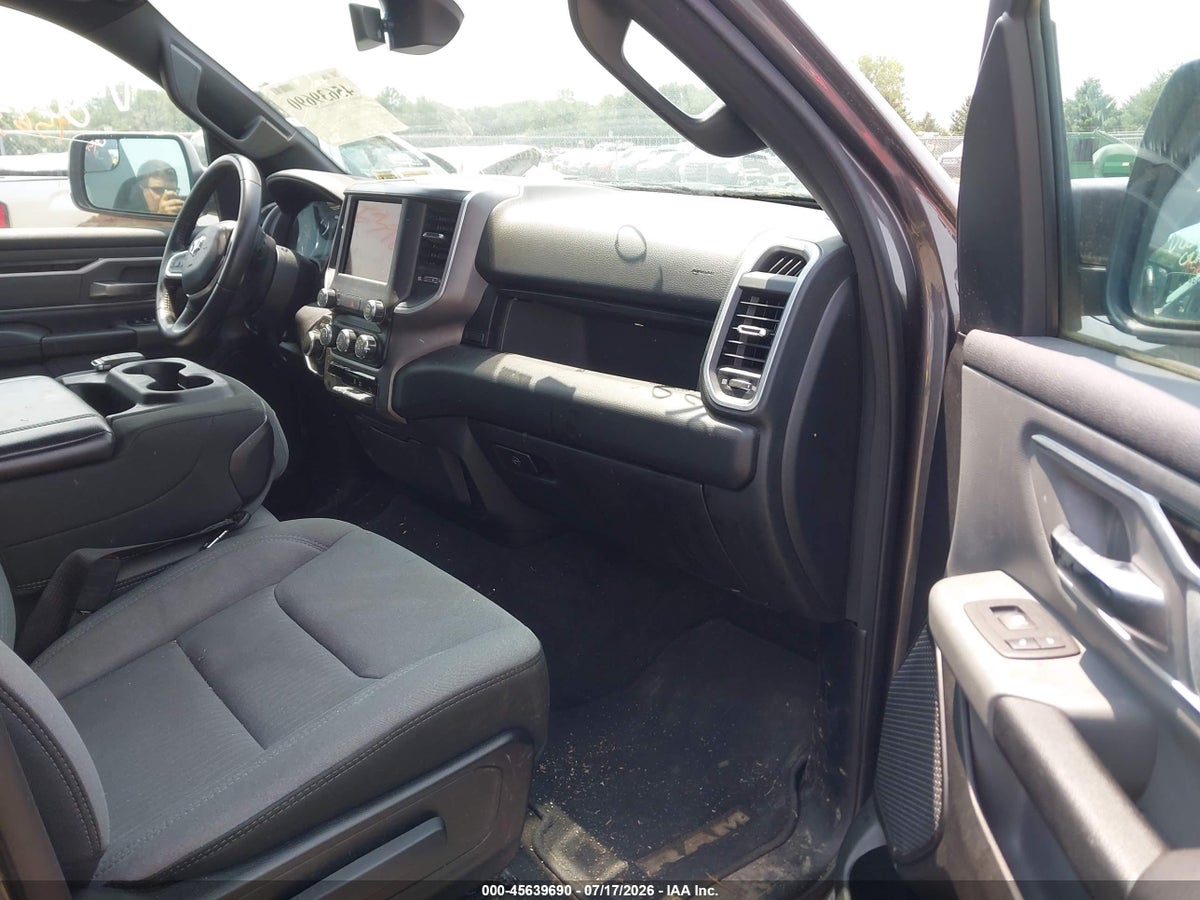 2021 RAM 1500 BIG HORN 4X4 6'4 BOX — снимка 5