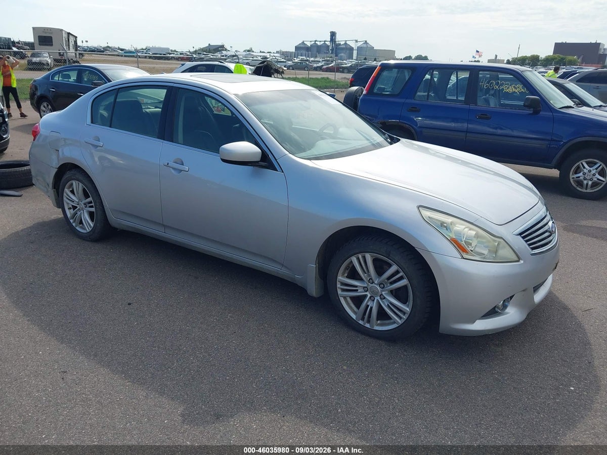 2012 INFINITI G37X