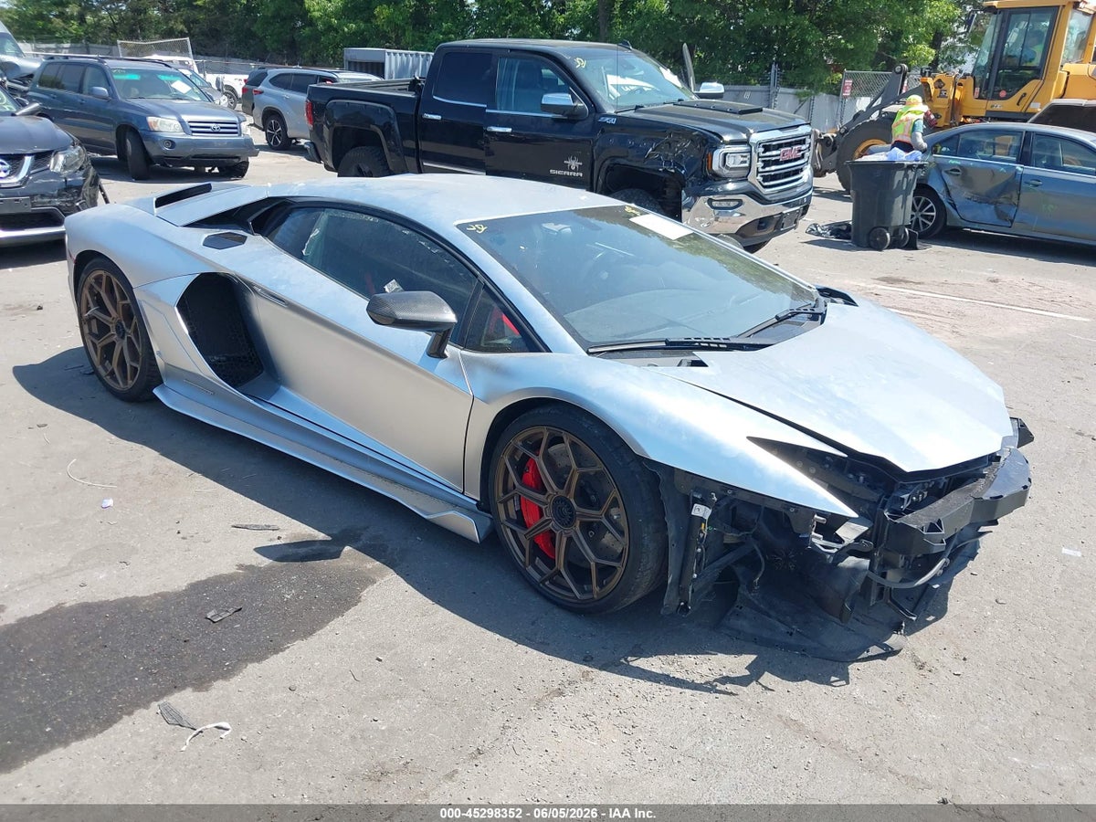 2019 LAMBORGHINI AVENTADOR SVJ