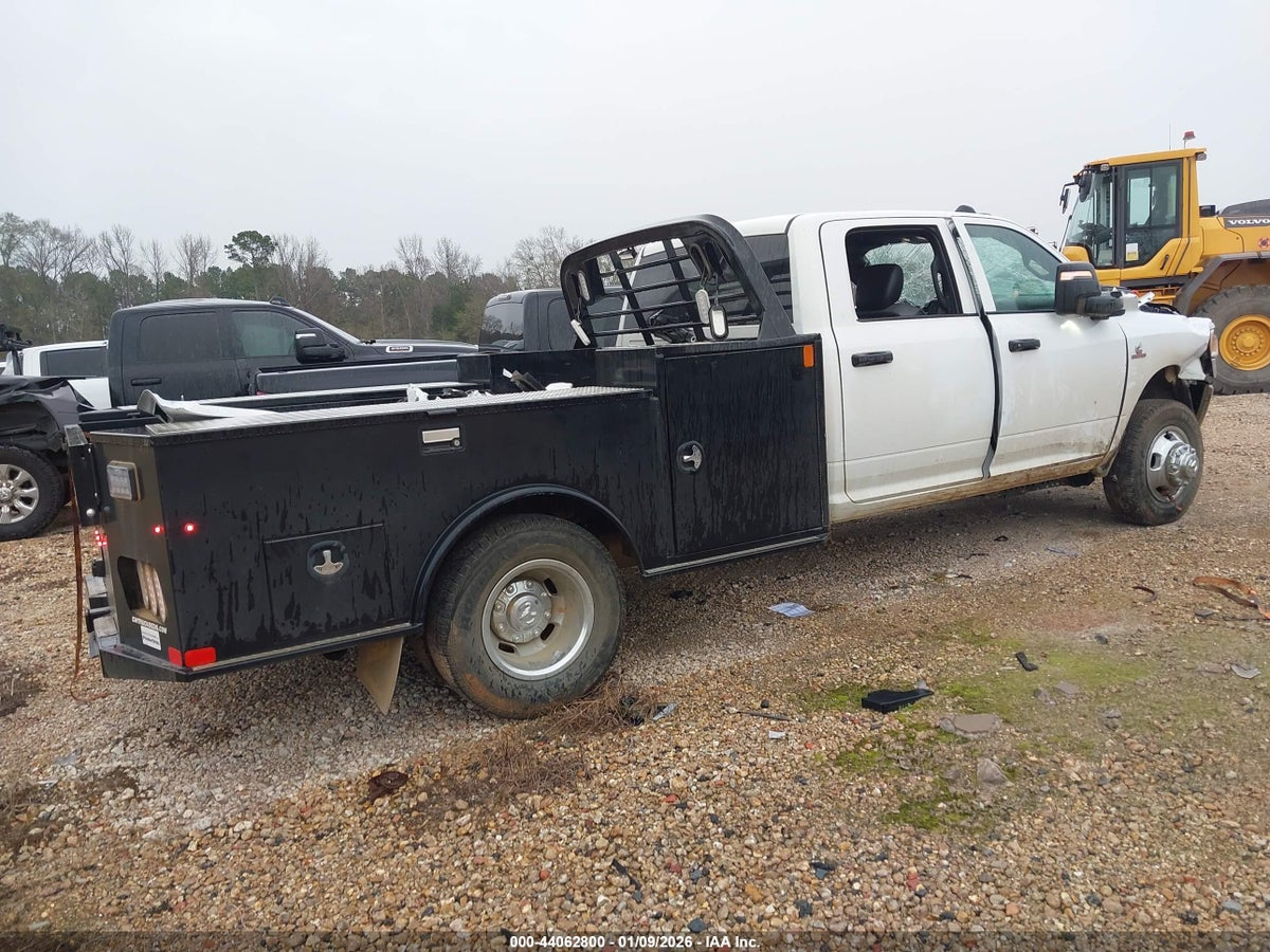 2024 RAM 3500 CHASSIS TRADESMAN/SLT/LARAMIE/LIMITED — снимка 4