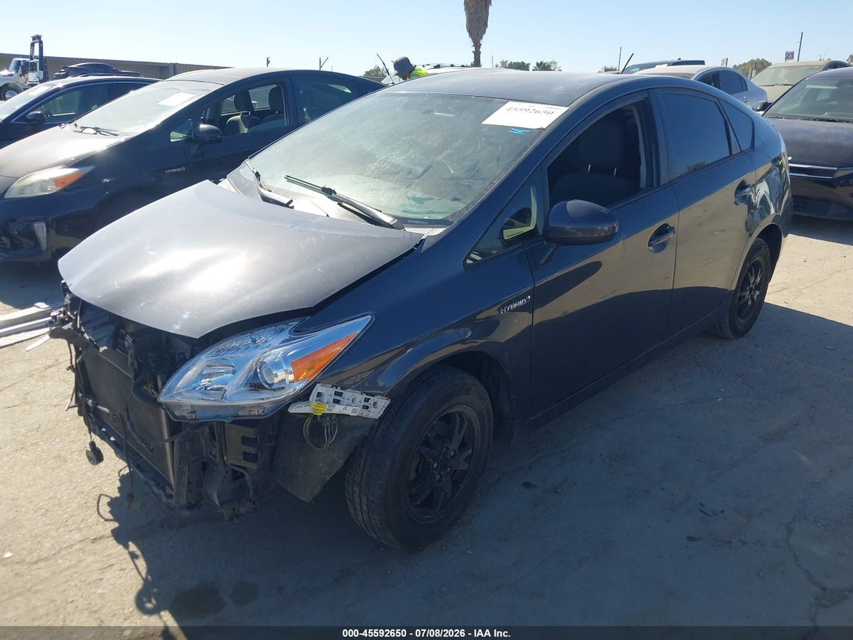2014 TOYOTA PRIUS TWO — снимка 2