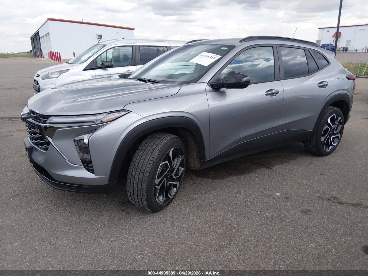 2025 CHEVROLET TRAX FWD 2RS — снимка 2