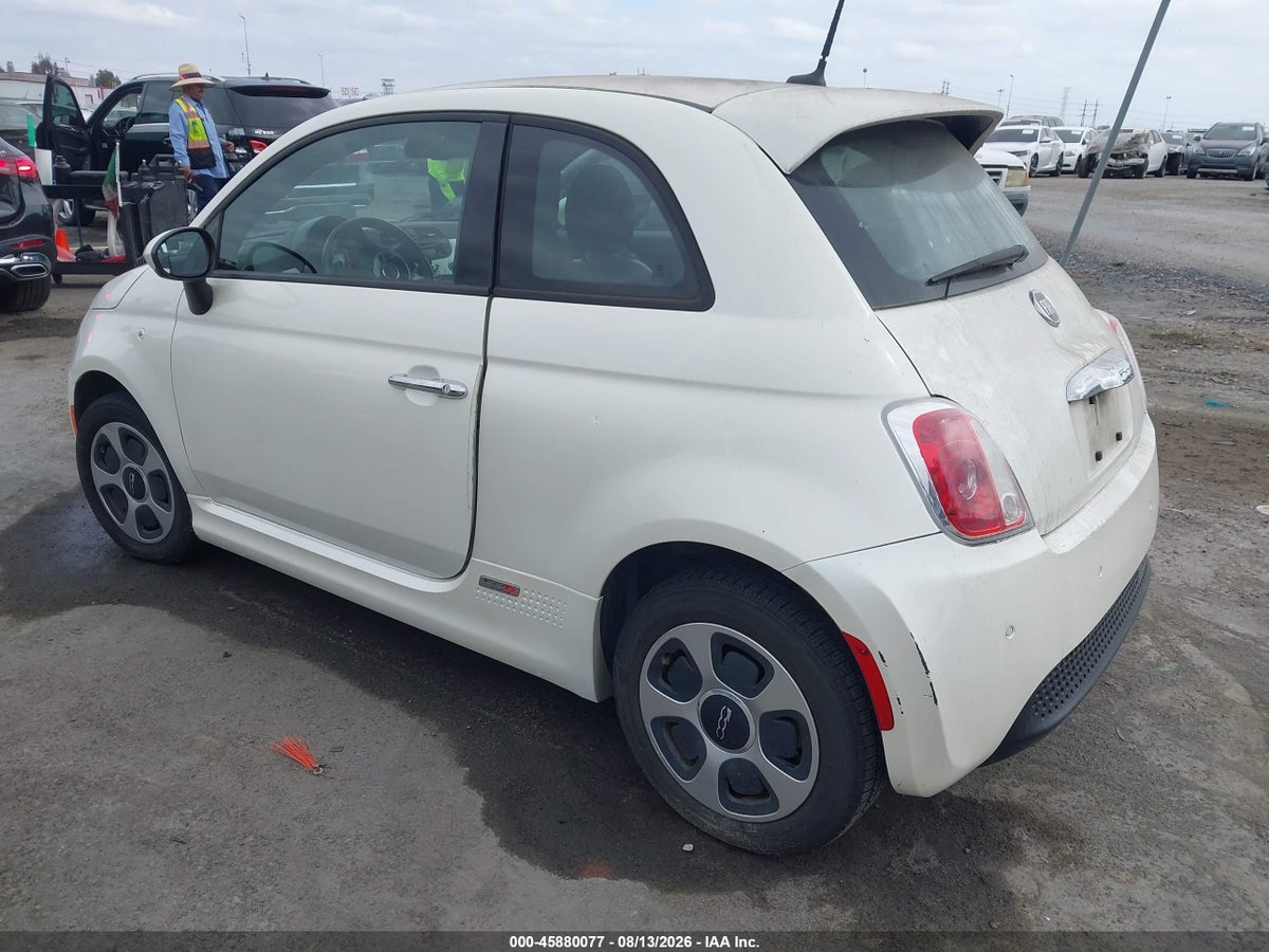 2015 FIAT 500E BATTERY ELECTRIC — снимка 3