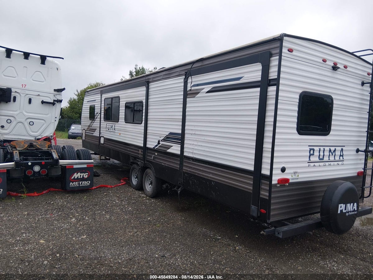2023 FOREST RIVER PUMA PALOMINA 31FT BUMPER PULL — photo 3
