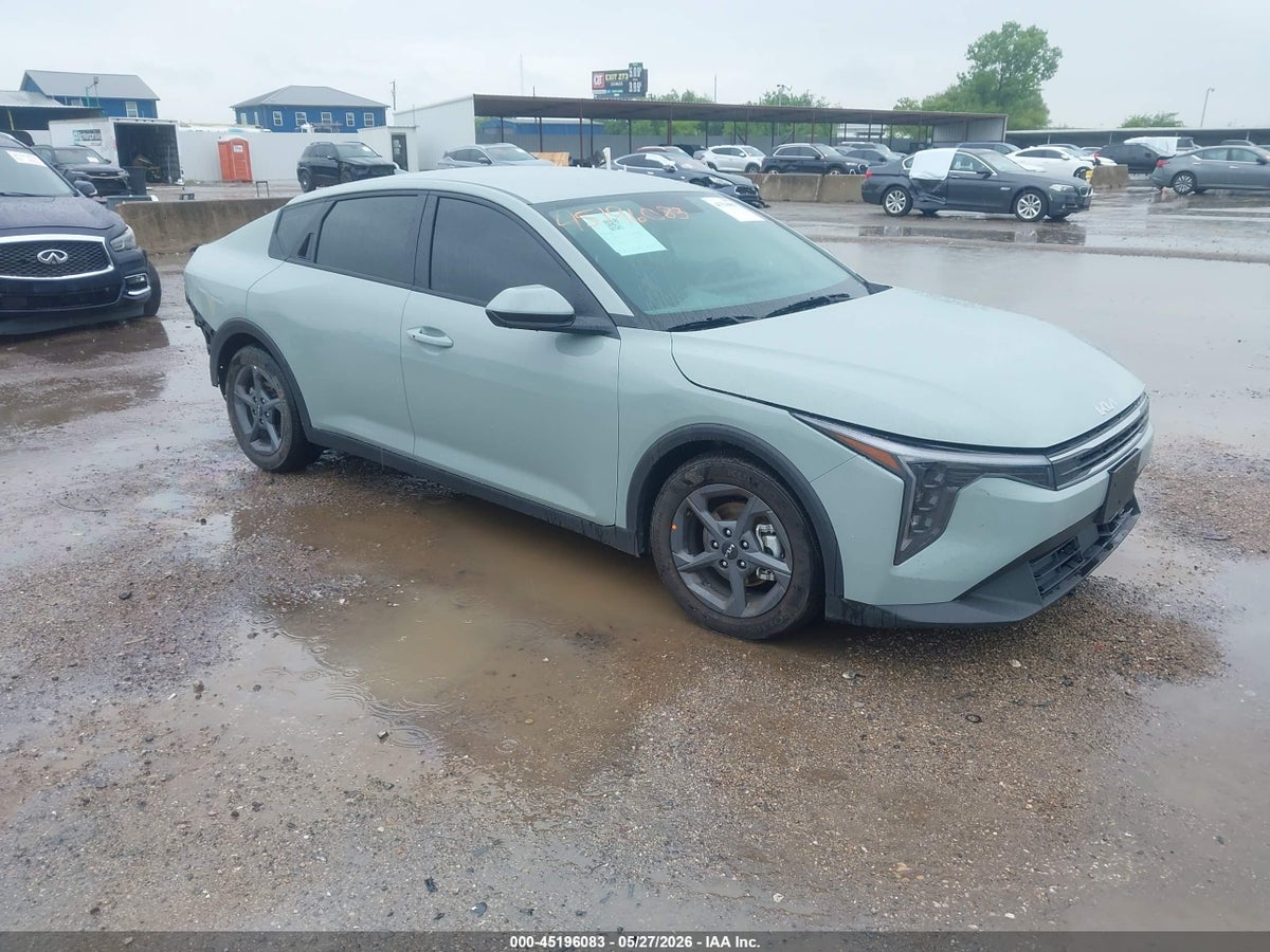 2026 KIA K4 LXS
