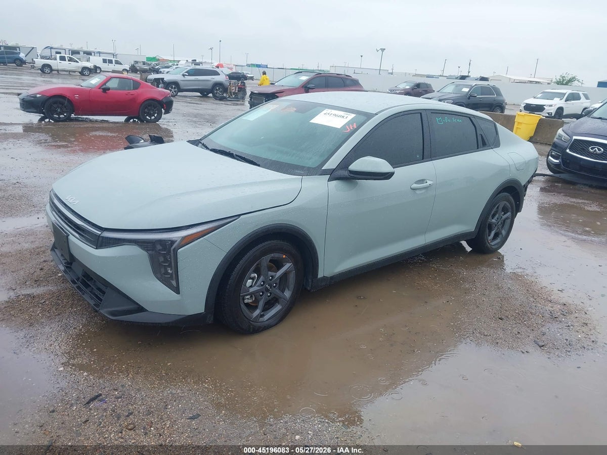 2026 KIA K4 LXS — снимка 2