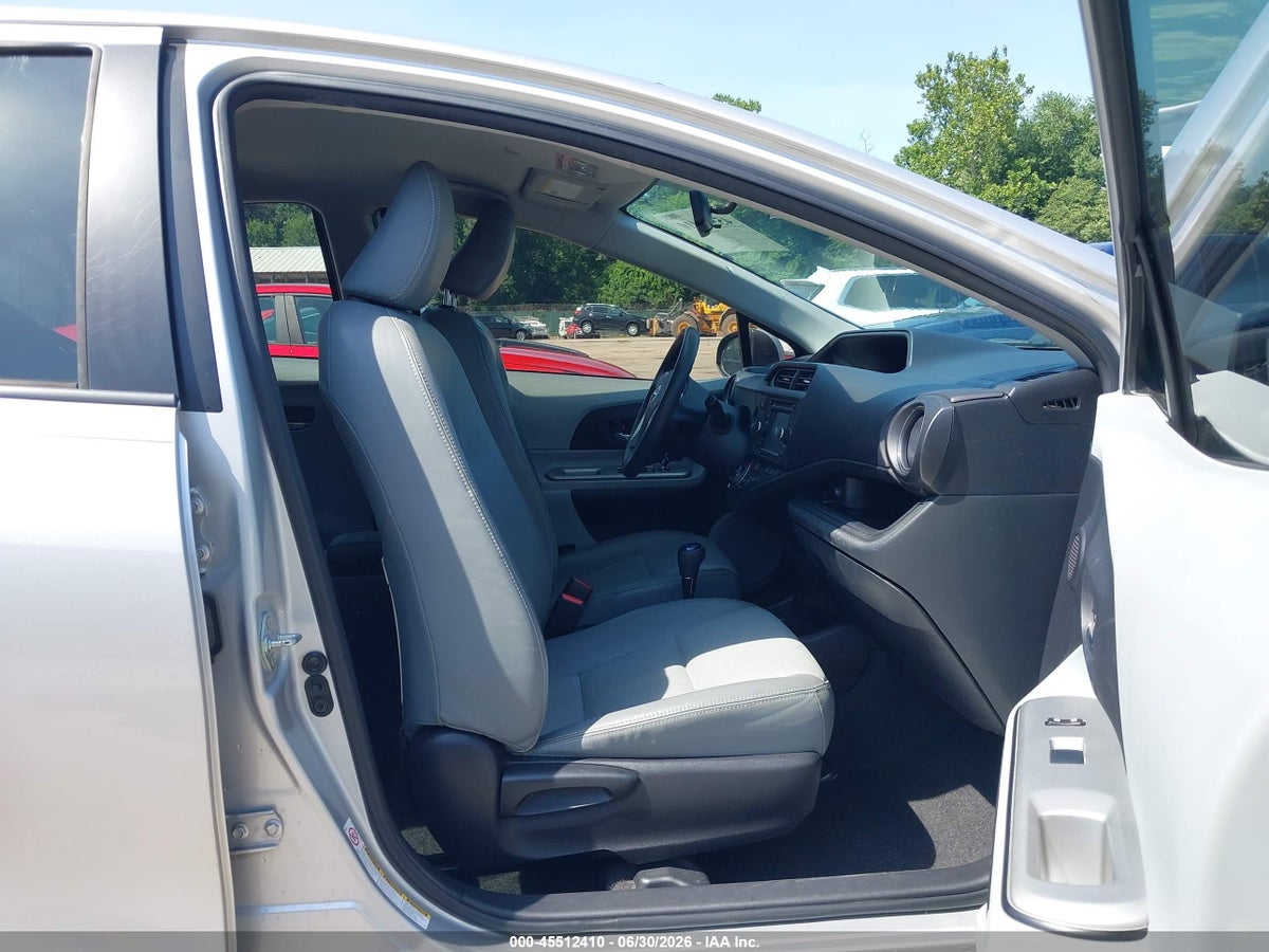 2012 TOYOTA PRIUS C FOUR — снимка 5