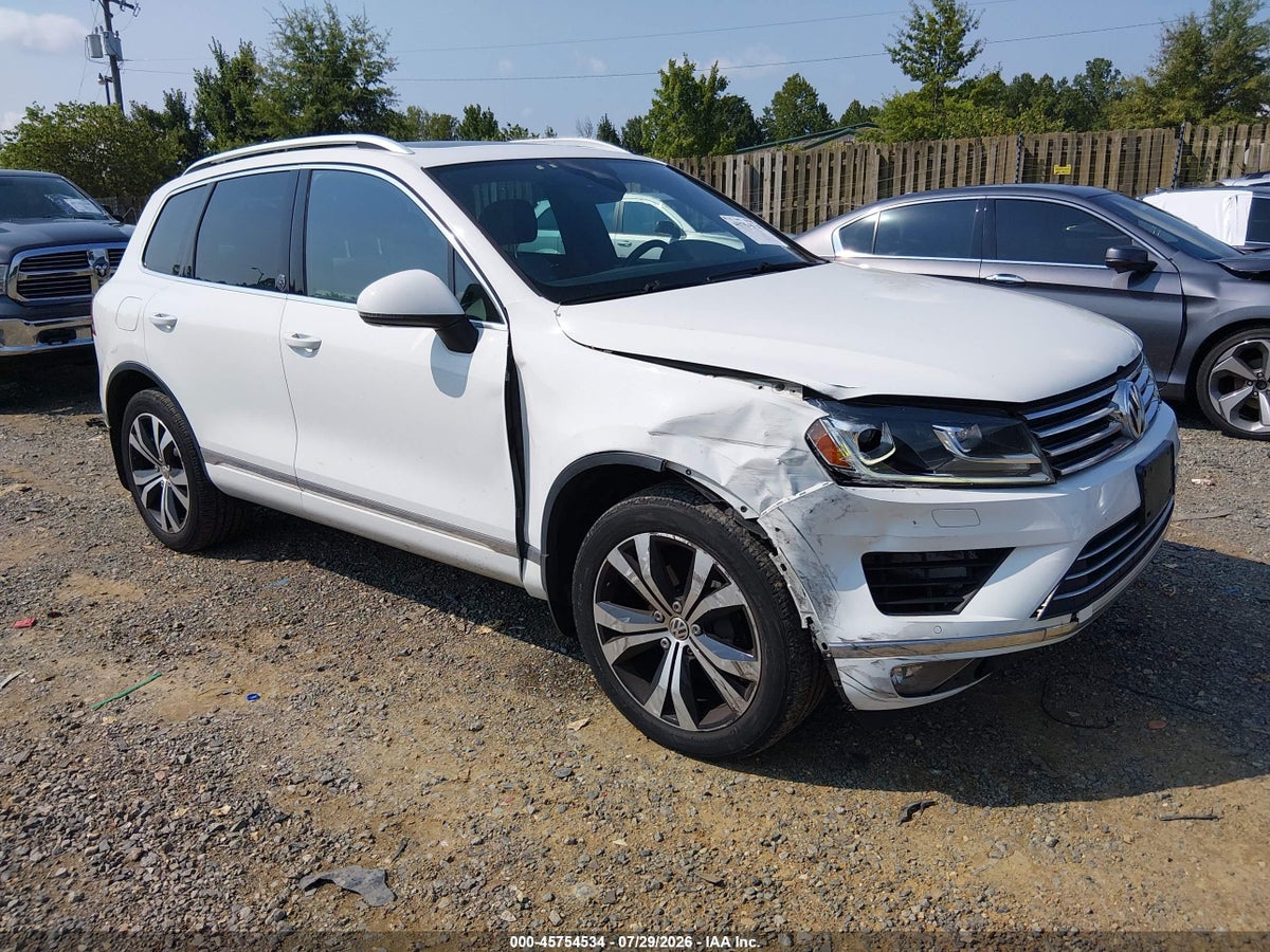 2017 VOLKSWAGEN TOUAREG V6 WOLFSBURG EDITION