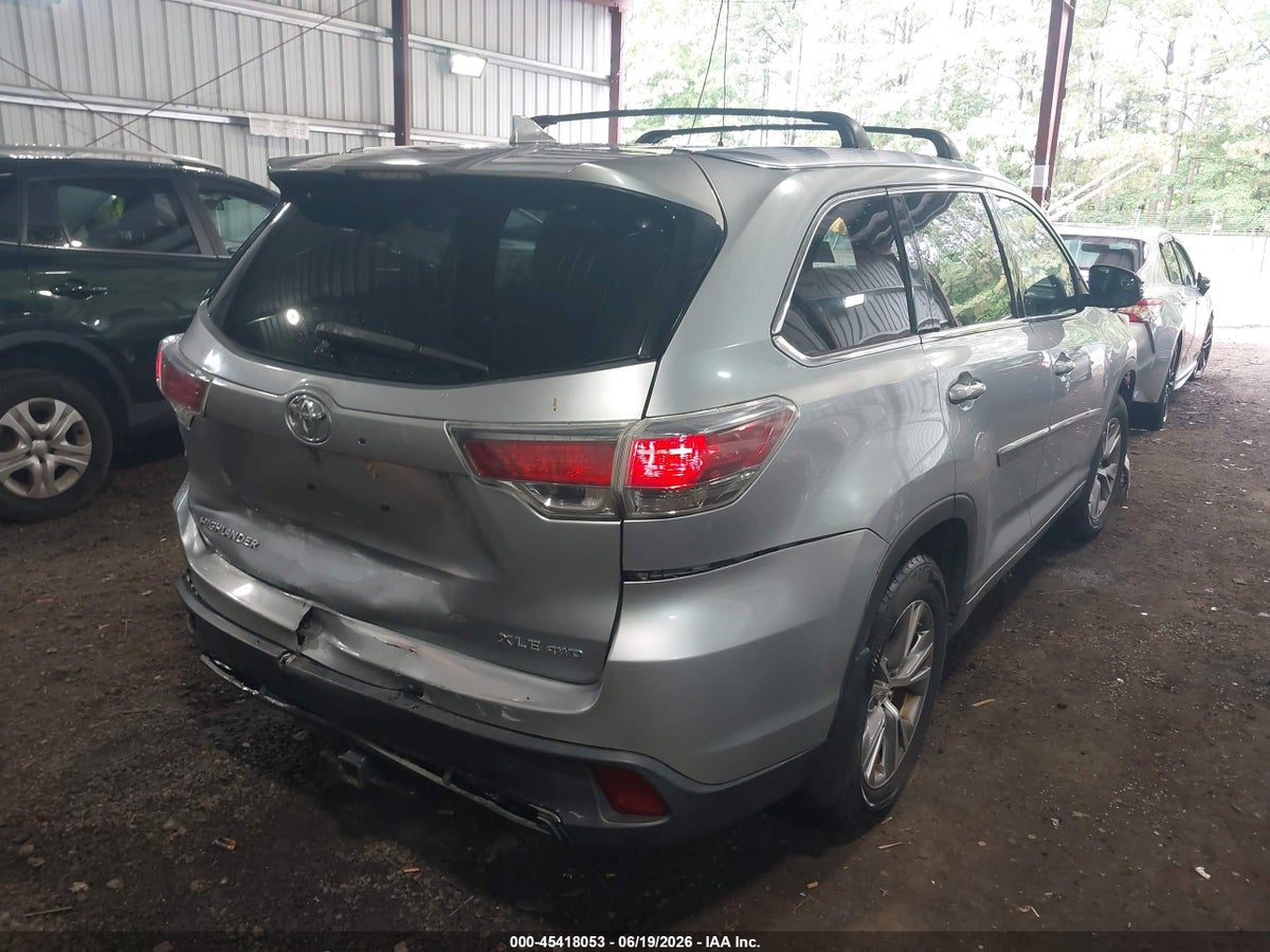 2015 TOYOTA HIGHLANDER XLE V6 — снимка 4