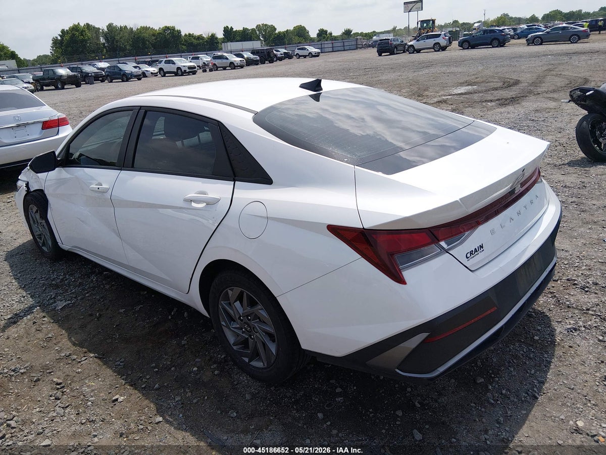 2024 HYUNDAI ELANTRA SEL — снимка 3