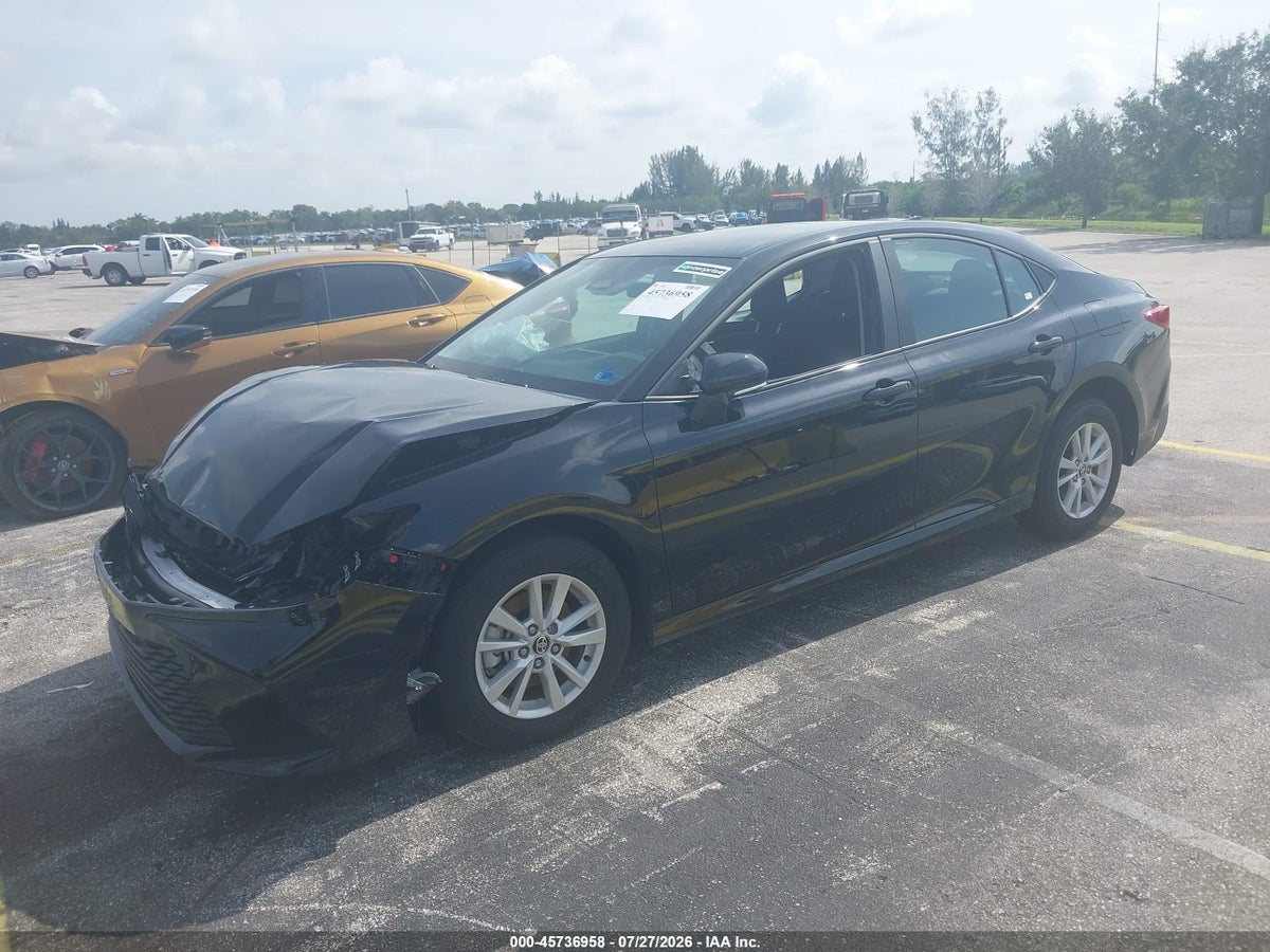 2026 TOYOTA CAMRY LE — снимка 2
