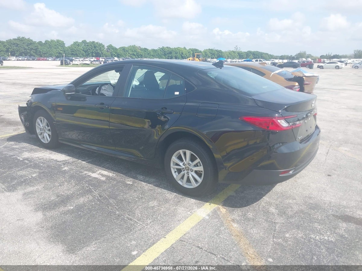2026 TOYOTA CAMRY LE — снимка 3