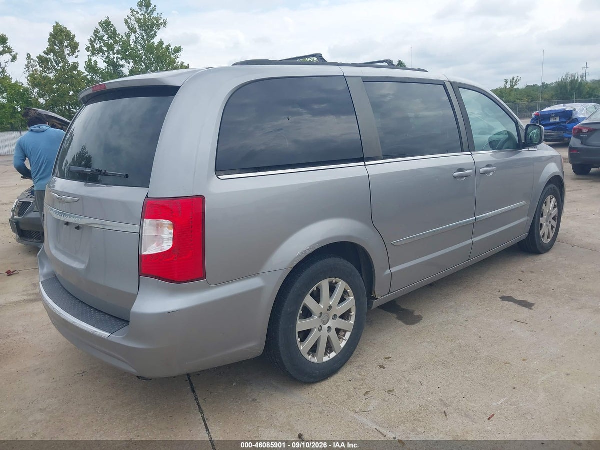 2013 CHRYSLER TOWN & COUNTRY TOURING — снимка 3