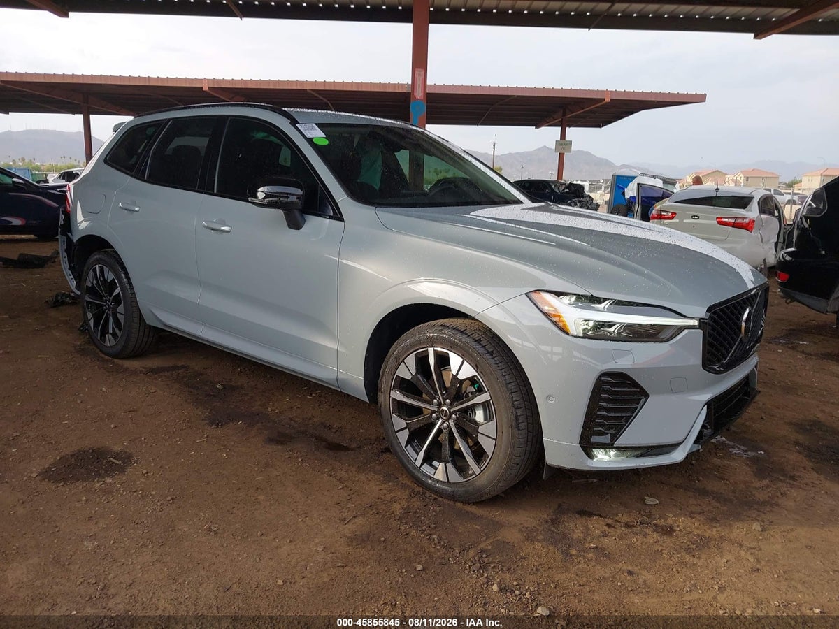 2026 VOLVO XC60 B5 PLUS