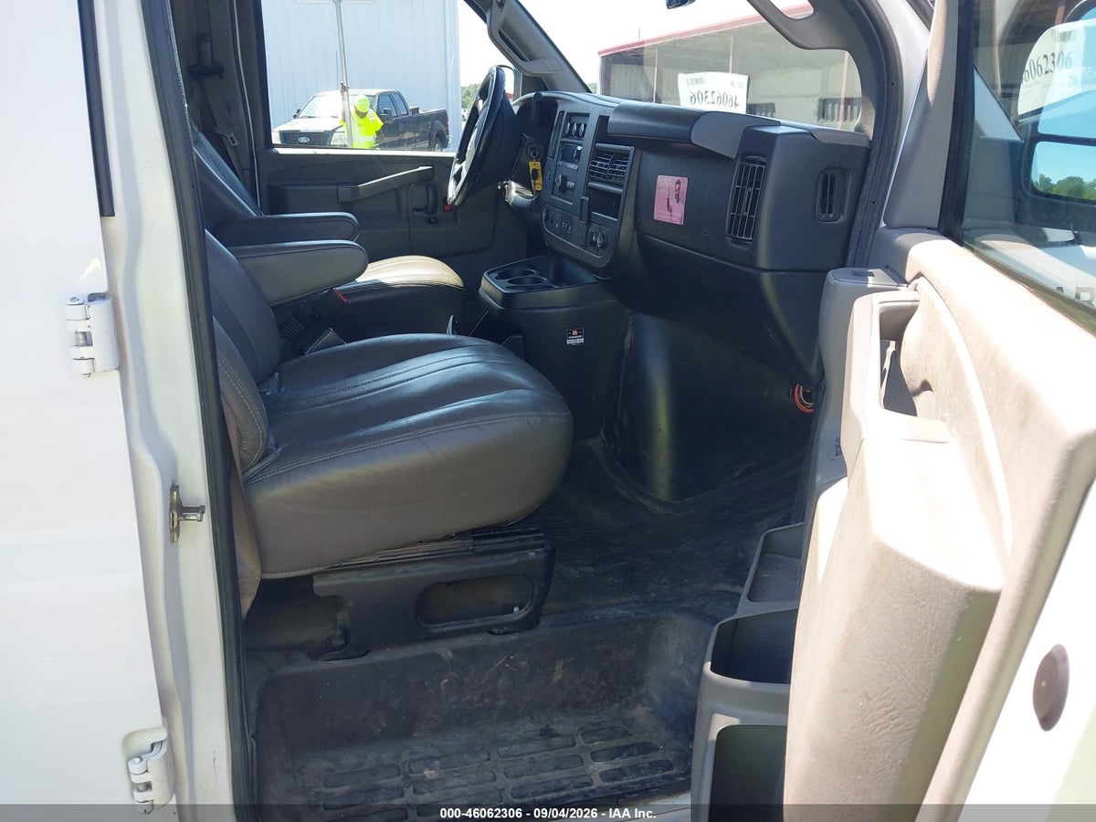 2022 CHEVROLET EXPRESS PASSENGER RWD 3500 EXTENDED WHEELBASE LS — снимка 5
