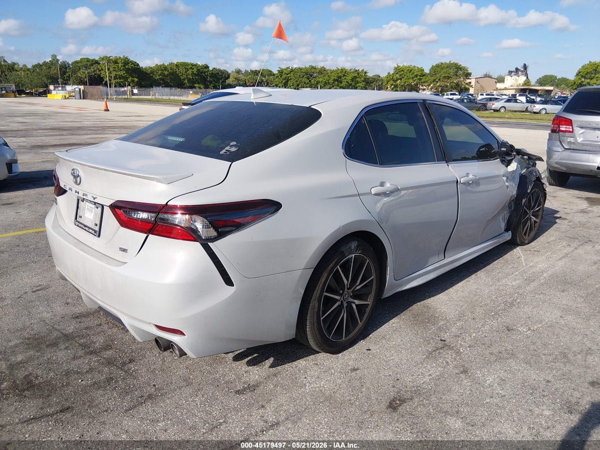 2023 TOYOTA CAMRY SE — снимка 4