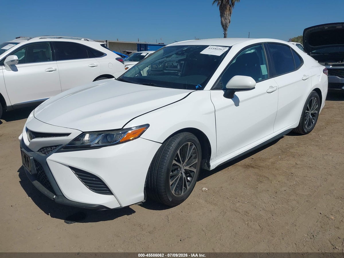 2019 TOYOTA CAMRY SE — снимка 2