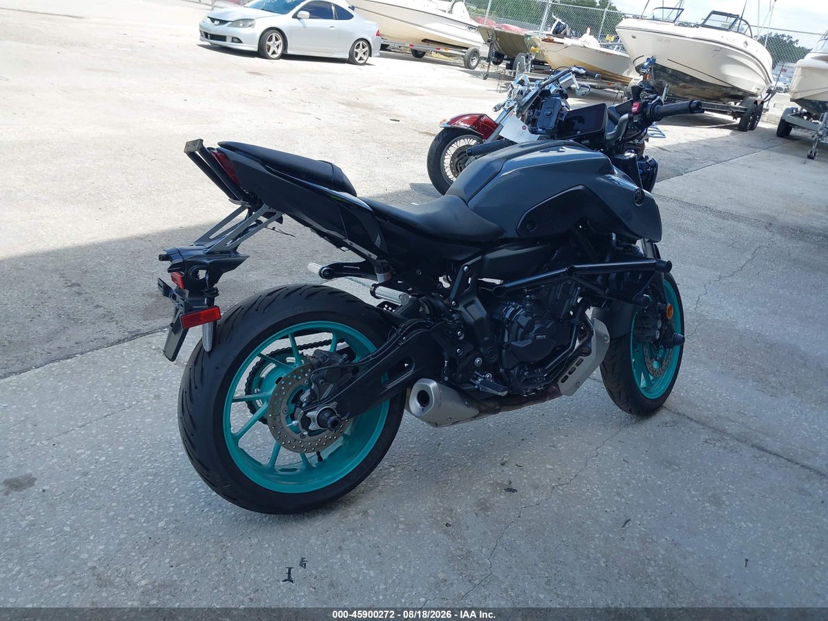 2023 YAMAHA MT07 — снимка 4