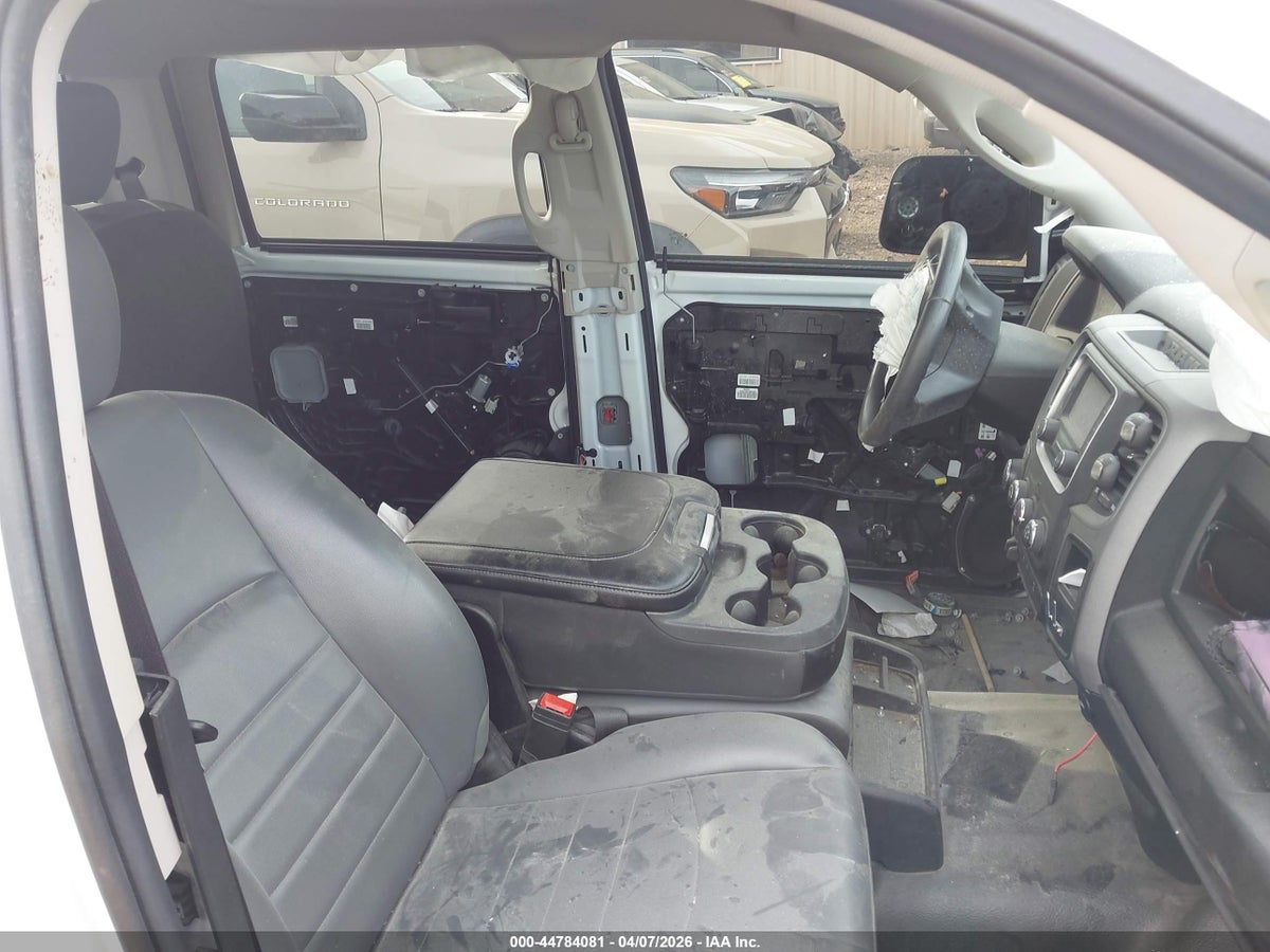 2022 RAM 1500 CLASSIC TRADESMAN 4X4 5'7 BOX — снимка 5