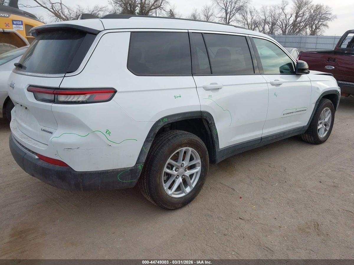2023 JEEP GRAND CHEROKEE L LAREDO 4X4 — снимка 4