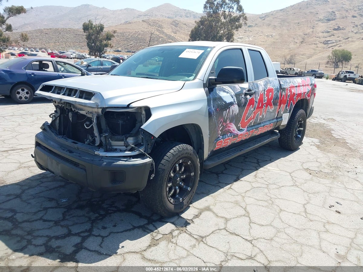 2015 TOYOTA TUNDRA SR 4.6L V8 — снимка 2