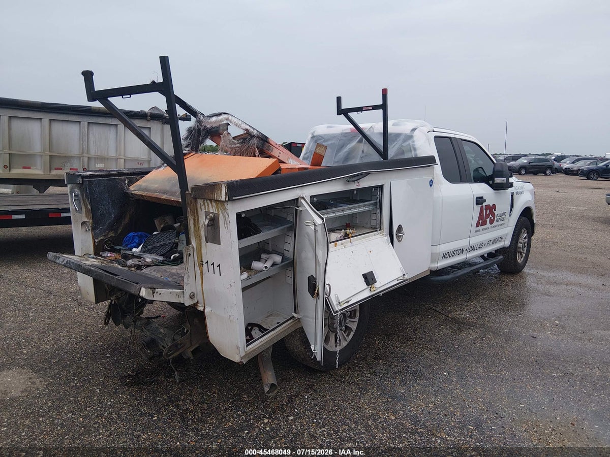 2022 FORD F-250 — снимка 4