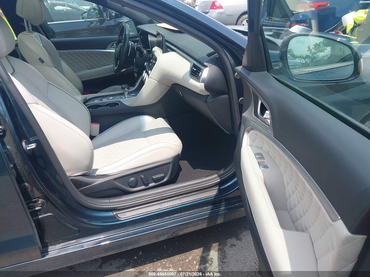 2022 GENESIS G70 3.3T AWD — снимка 5