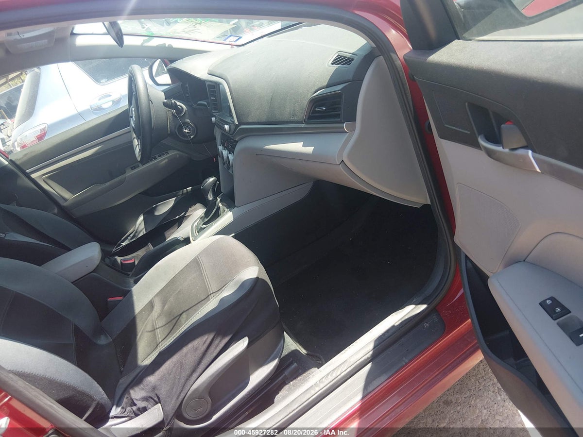 2019 HYUNDAI ELANTRA SEL — снимка 5