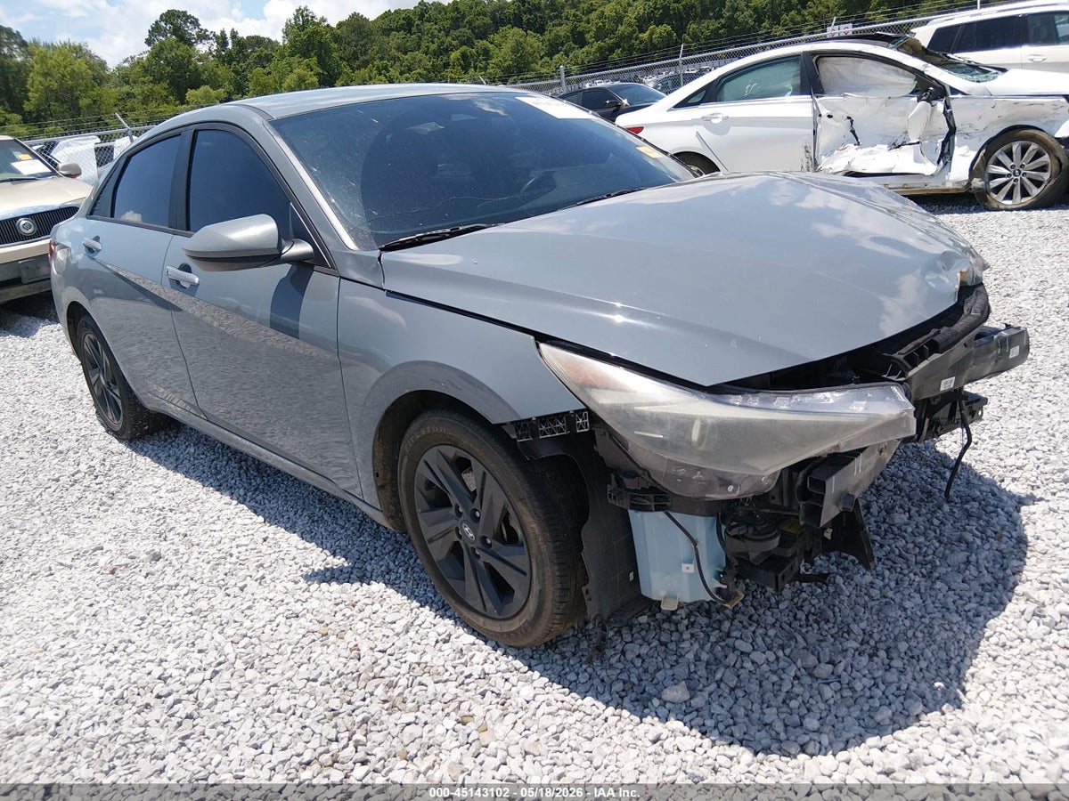 2022 HYUNDAI ELANTRA SEL