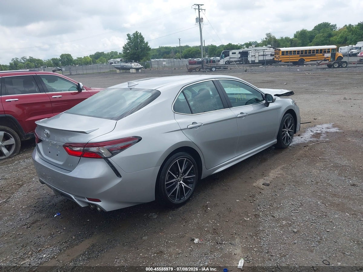 2024 TOYOTA CAMRY SE — снимка 4