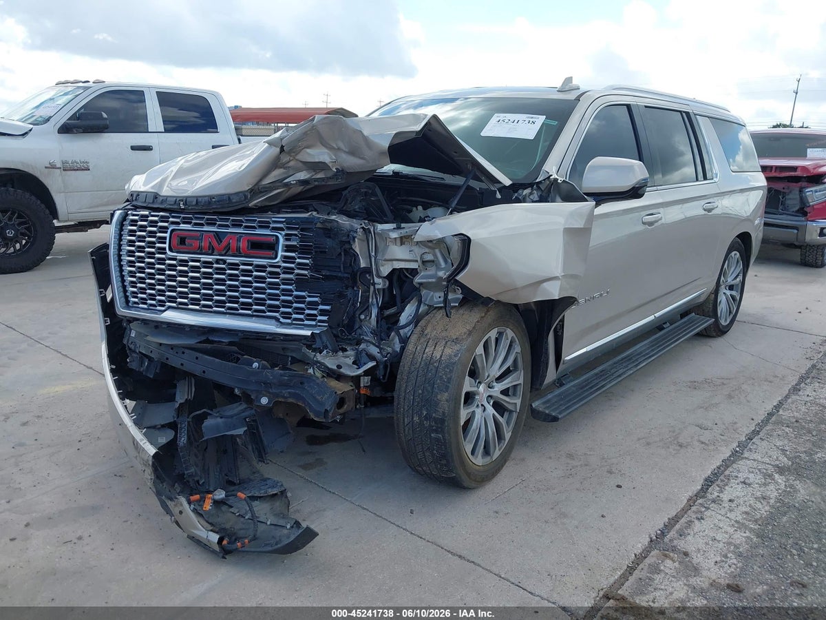 2021 GMC YUKON XL 4WD DENALI — снимка 2