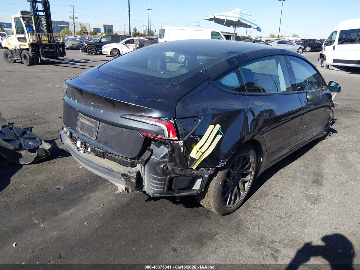 2025 TESLA MODEL 3 LONG RANGE REAR-WHEEL DRIVE/STANDARD REAR-WHEEL DRIVE — снимка 4