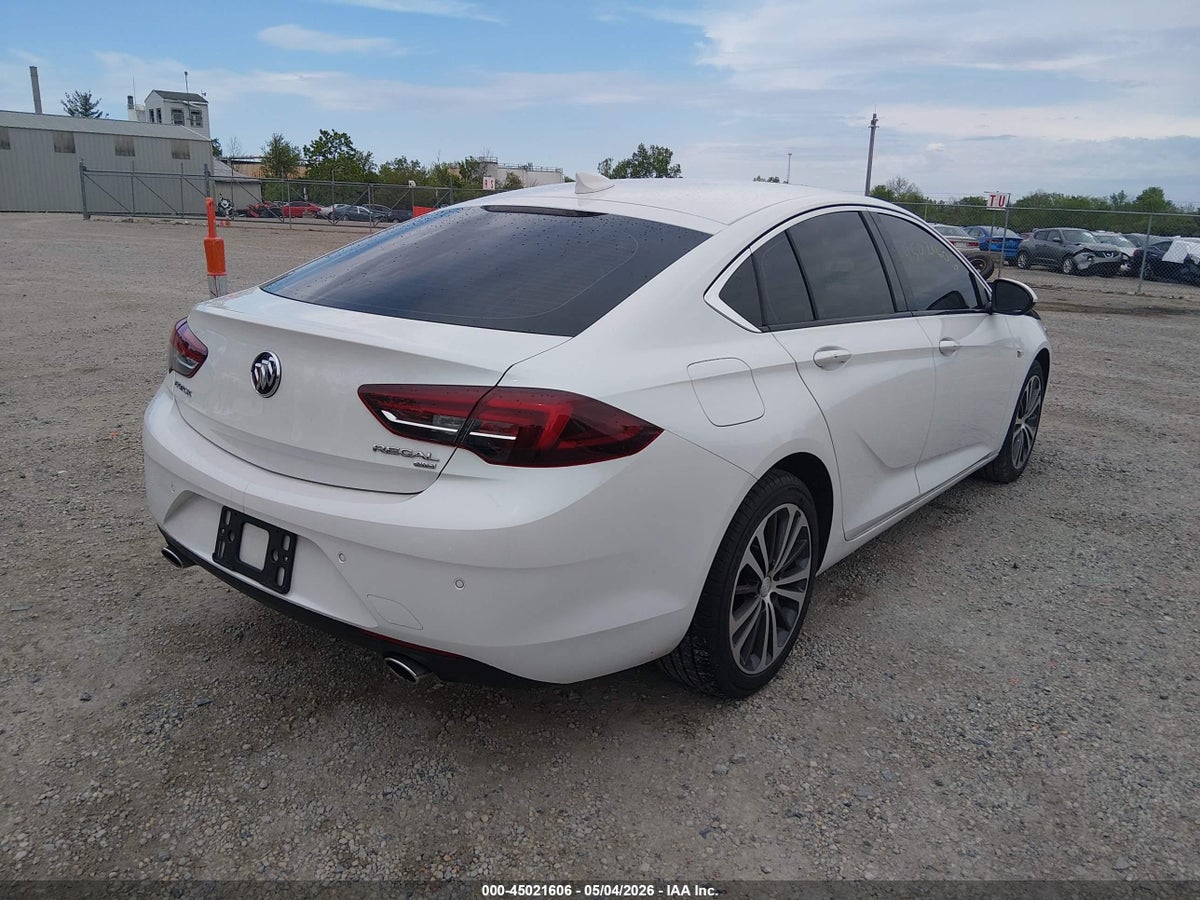 2018 BUICK REGAL SPORTBACK ESSENCE — снимка 4