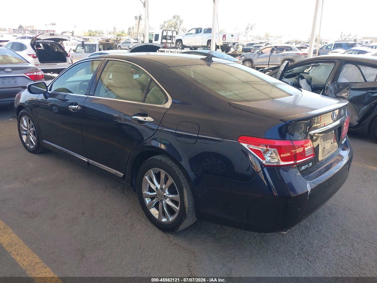 2010 LEXUS ES 350 — снимка 3