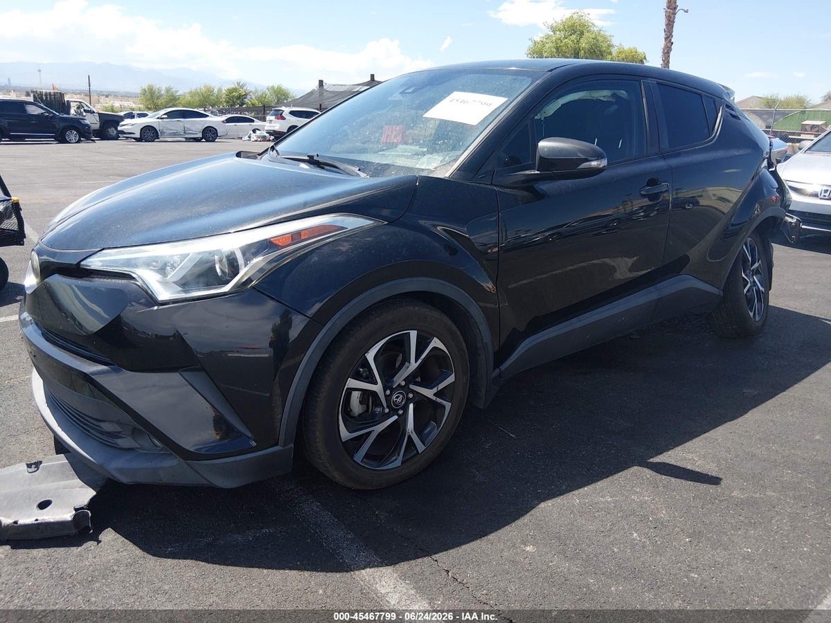 2018 TOYOTA C-HR XLE PREMIUM — снимка 2