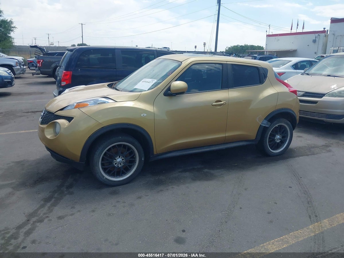 2013 NISSAN JUKE SV — снимка 2