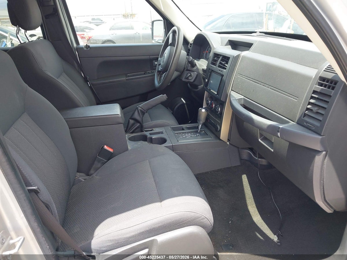 2012 JEEP LIBERTY SPORT — снимка 5