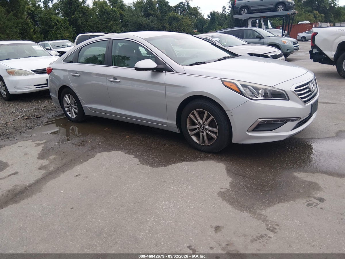 2015 HYUNDAI SONATA SE