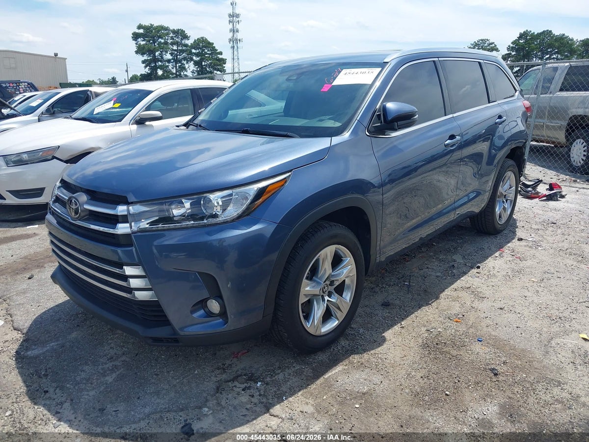 2017 TOYOTA HIGHLANDER LIMITED — снимка 2