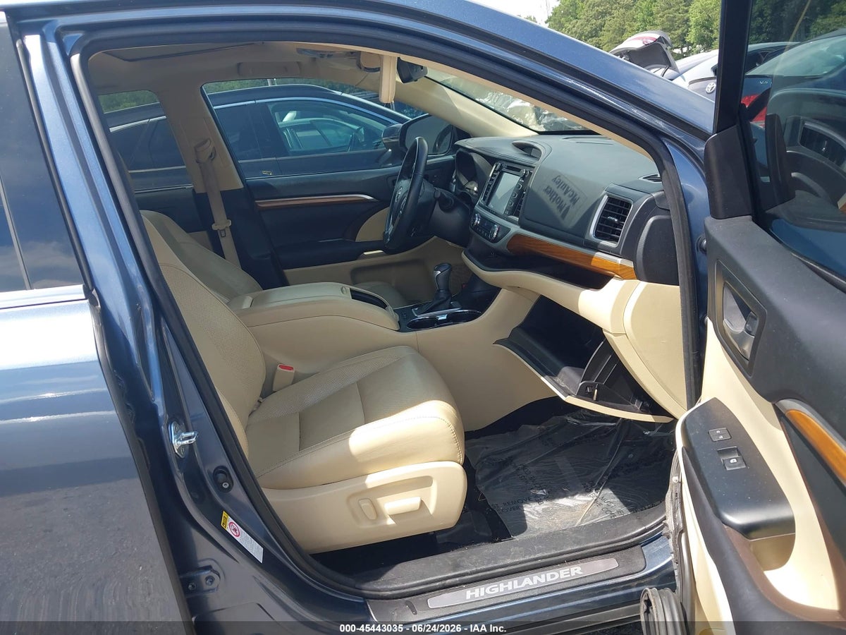 2017 TOYOTA HIGHLANDER LIMITED — снимка 5