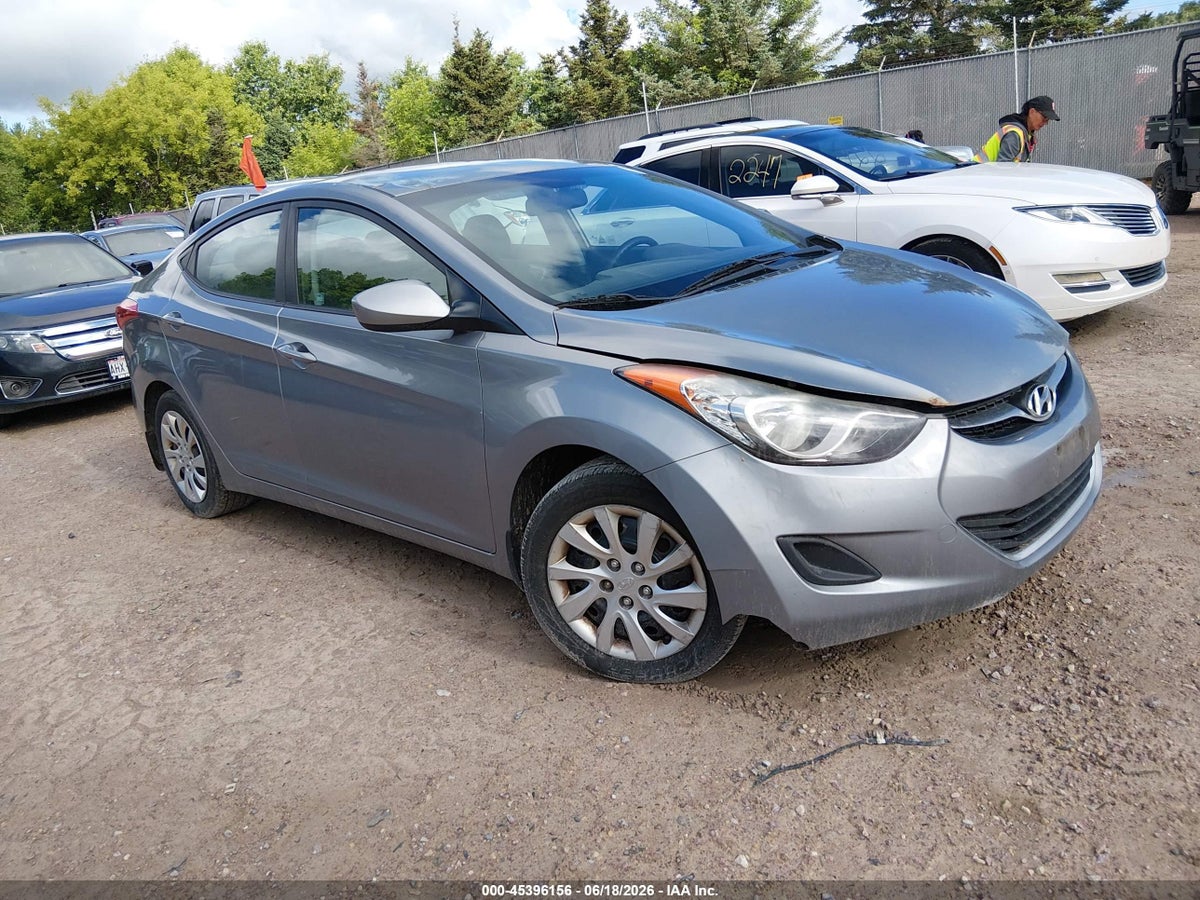 2013 HYUNDAI ELANTRA GLS