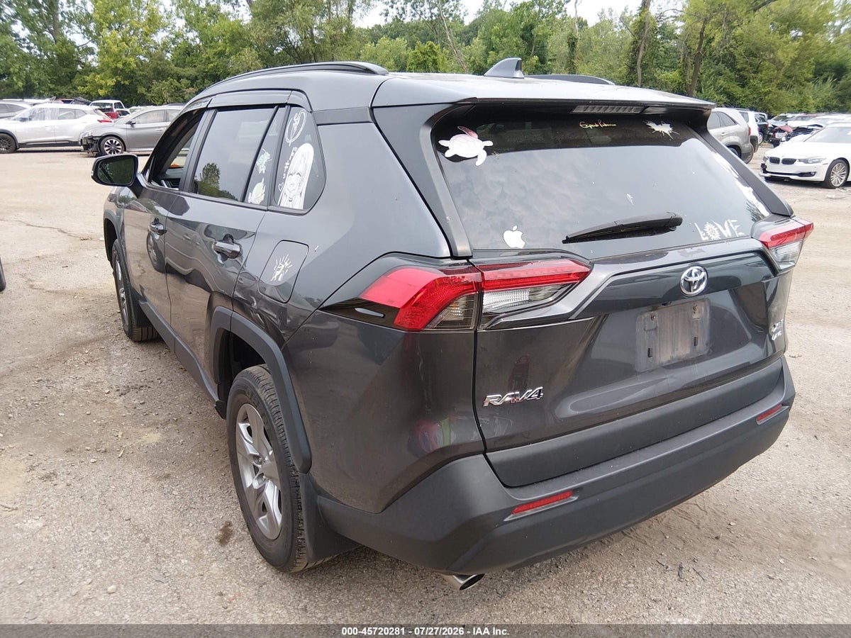 2024 TOYOTA RAV4 XLE — снимка 3