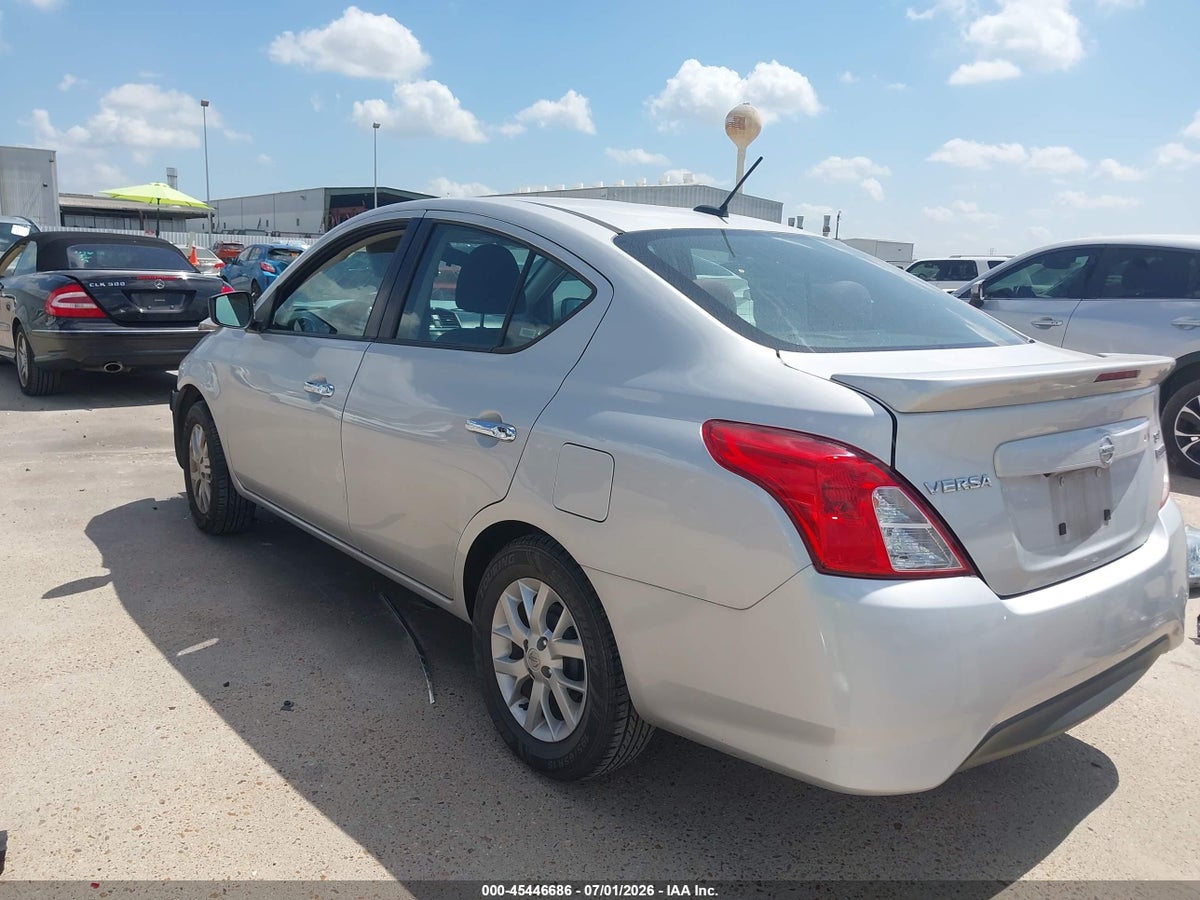 2018 NISSAN VERSA 1.6 SV — снимка 3