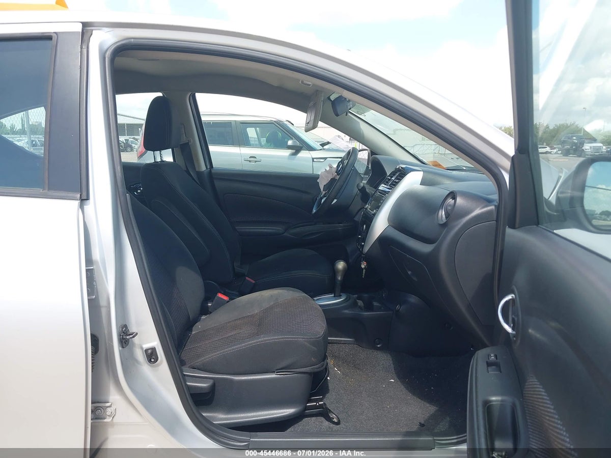 2018 NISSAN VERSA 1.6 SV — снимка 5